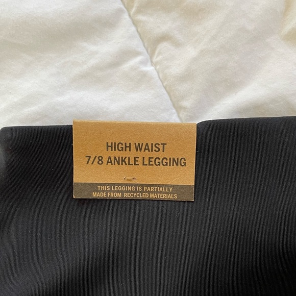 Victoria’s Secret PINK High-waisted Pocket Ankle legging - Picture 4 of 6